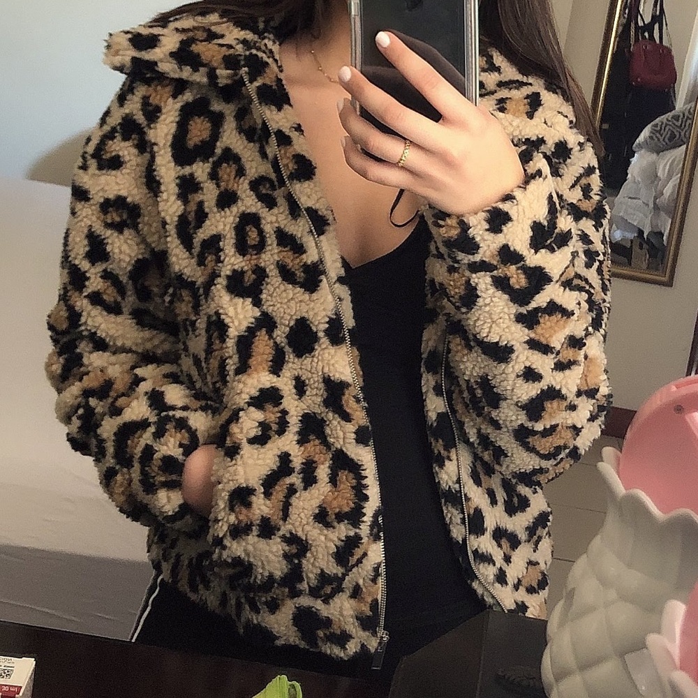 🐆 leopard soft teddy jacket 🐆 - Picture 3 of 3